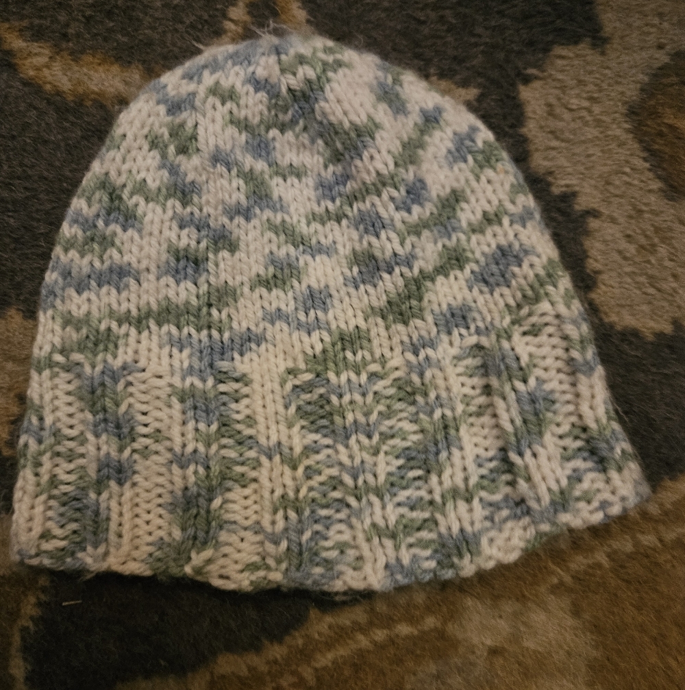 Approx 3-6mo Knit Hat For Infant Grey White And Green